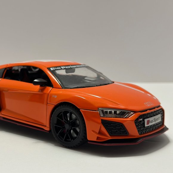 1/24 AUDI R8 V10 PLUS Supercar Metal Diecast Alloy HEADLIGHT AND REAR orange - Picture 2 of 10